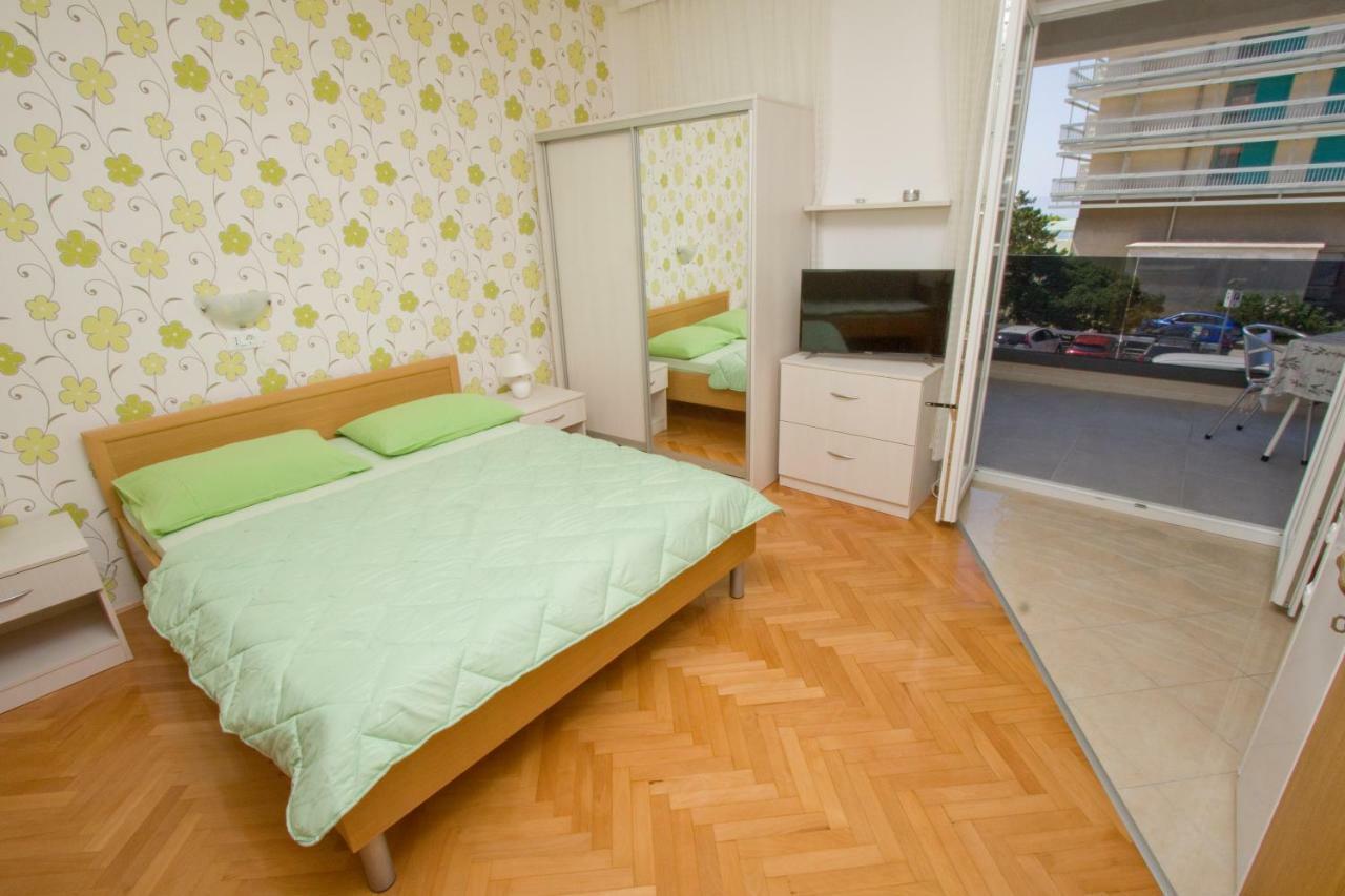 Apartmani Marija Cizmic Makarska Exterior foto