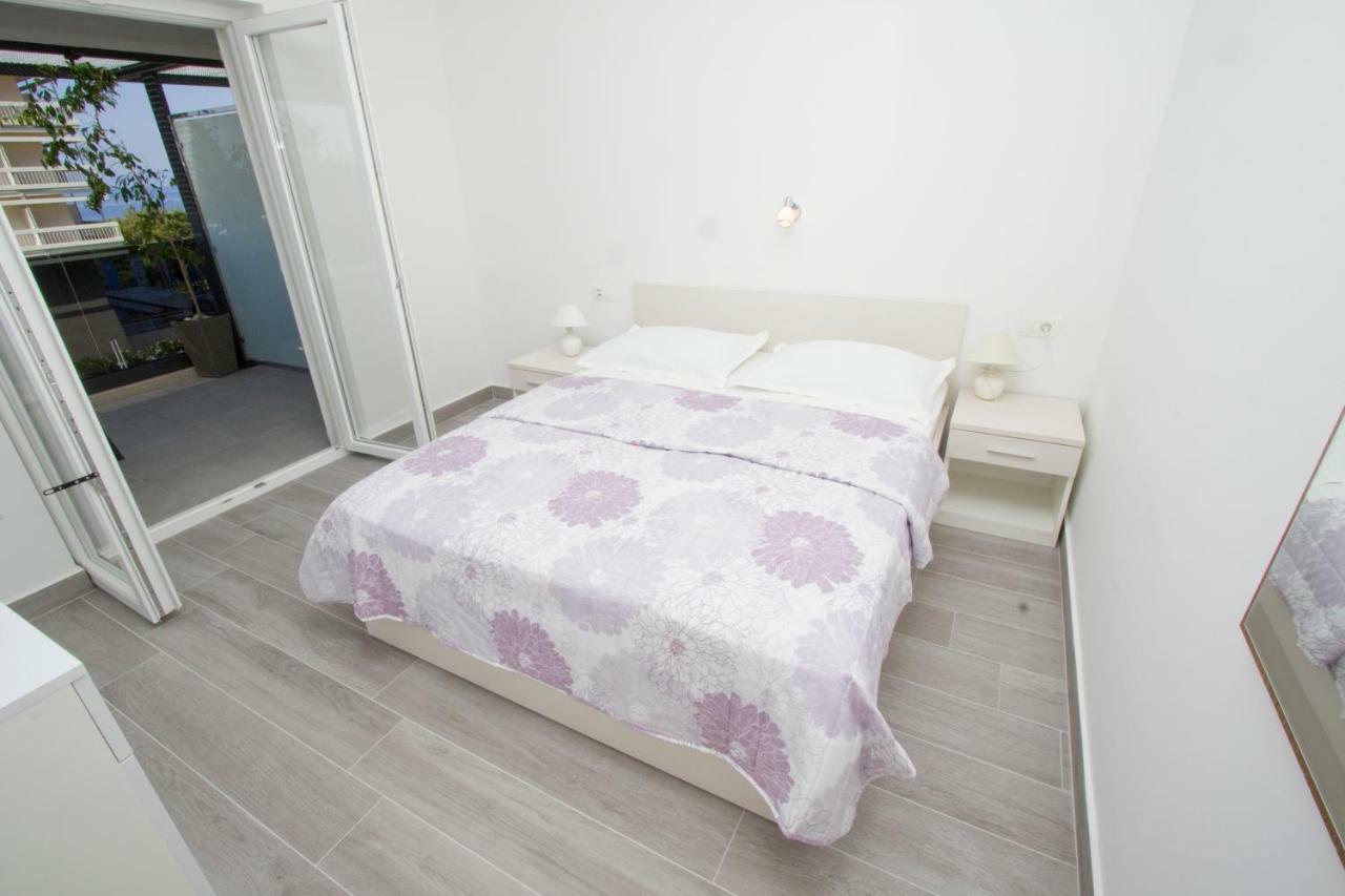 Apartmani Marija Cizmic Makarska Exterior foto